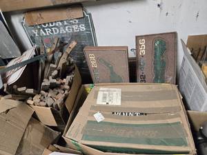 lot 33034 image: Lot Of Signs