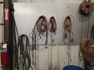 lot 33051 image: Lot Of Extension Cords