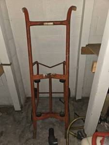 lot 33078 image: Industrial Barrel Dolly