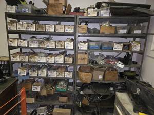 lot 33088 image: (2) Shelves Of Parts