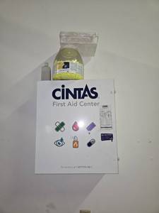 lot 33094 image: Cintas First Aid Kit - Hanging on Wall