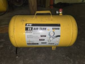 lot 33096 image: 11lb Yellow Air Tank