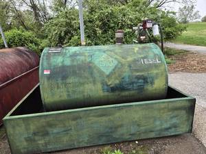 lot 33129 image: Diesel Fuel Barrel W Electric Pump