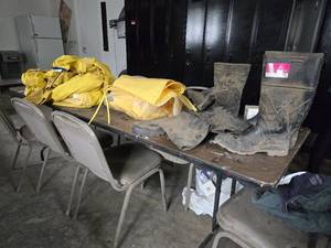 lot 33135 image: Lot Of Table  Chairs  Boots