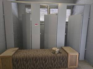 lot 46512 image: Bench, Shower Stalls Lighting, And More