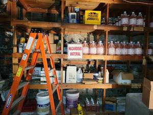 lot 81613 image: Contents Of Room, Including Cleaners And More