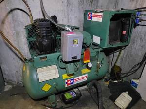 lot 81628 image: Champion Climate Control