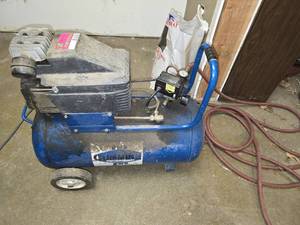 lot 81634 image: Cummins Air Compressor And Cabinet
