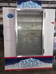 lot 28056 image: Artic Glacier Freezer