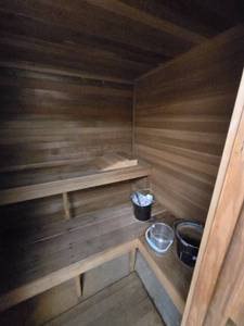 lot 27191 image: 7ft Maccoy Sauna