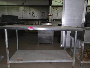 lot 28038 image: 5ft Stainless Steel Table