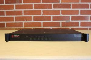 lot 69 image: FIBERLINK MULTPLEXER TRANSMITTER