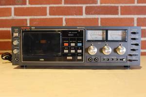 lot 71 image: TASCAM 122