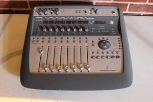 lot 74 image: DIGITAL DESIGN MIXER