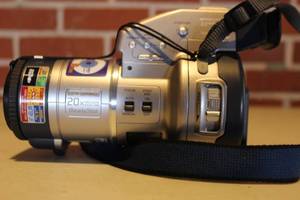 lot 123 image: SONY DIGITAL CAMERA