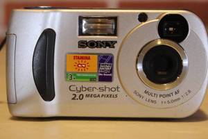 lot 129 image: SONY DIGITAL CAMERA
