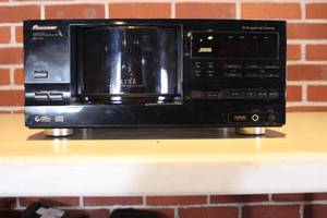 lot 140 image: PIONEER COMPACT DISC PLAYER PD-F17