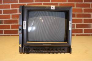 lot 146 image: PANASONIC VIDEO MONITOR S901