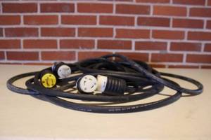 lot 166 image: POWER CORD ESSEX ROYAL