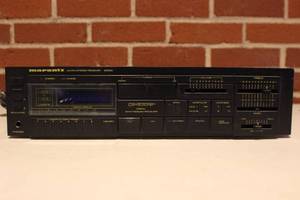 lot 203 image: MARANTZ AMFM RECEIVER