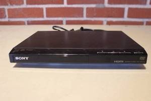 lot 243 image: SONY DVD PLAYER DVP-SR510H