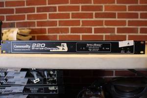lot 254 image: COMMUNITY 220 STSTEM CONTROLLER RS220