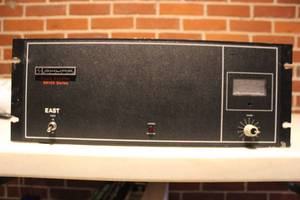 lot 273 image: SHURE POWER AMPLIFIER SR105A