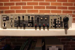 lot 279 image: SONY CAMERA CONTROL UNIT CCU-M5A