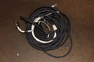 lot 313 image: CABLING WIRE