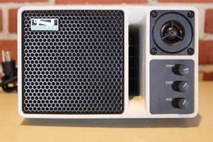 lot 46 image: ANCHOR SPEAKER AN-130U1