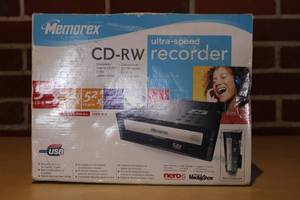 lot 47 image: MEMOREX CD-RW RECODER