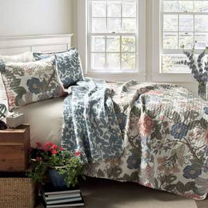 lot 60323 image: Lush Decor Sydney Reversible Cotton Quilt Set - Charming & Colorful Floral Leaf Design - 3 Piece Quilted Botanical Bedding Set With Shams - King, Green & Blue