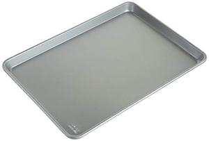 lot 60551 image: Chicago Metallic Commercial II Traditional Uncoated 16-34 by 12-Inch Jelly-Roll Pan, Perfect for making jelly rolls, cookies, pastries, pizza, one-pan meals, and more, Set of 2