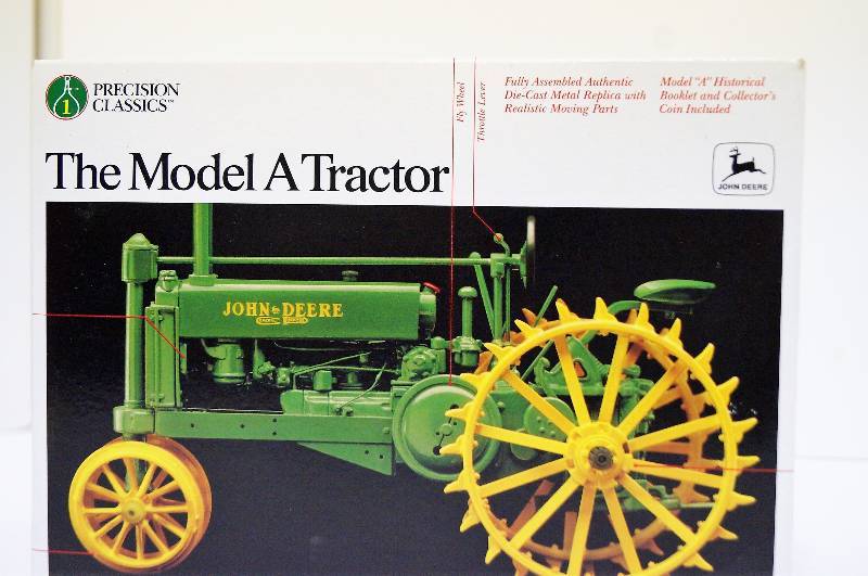 lot 2069 image: ERTL Precision John Deere Model A Tractor, 116scale, No. 560, NIB