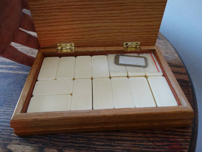 lot 313 image: Set of Dominoes in wood box