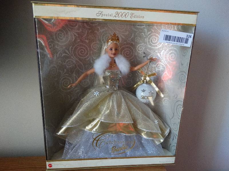 lot 326 image: Special 2000 Edition Celebration Barbie in box