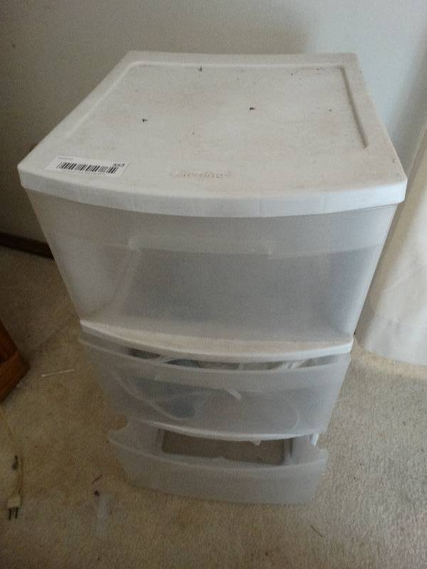 lot 353 image: 3 drawer organizer