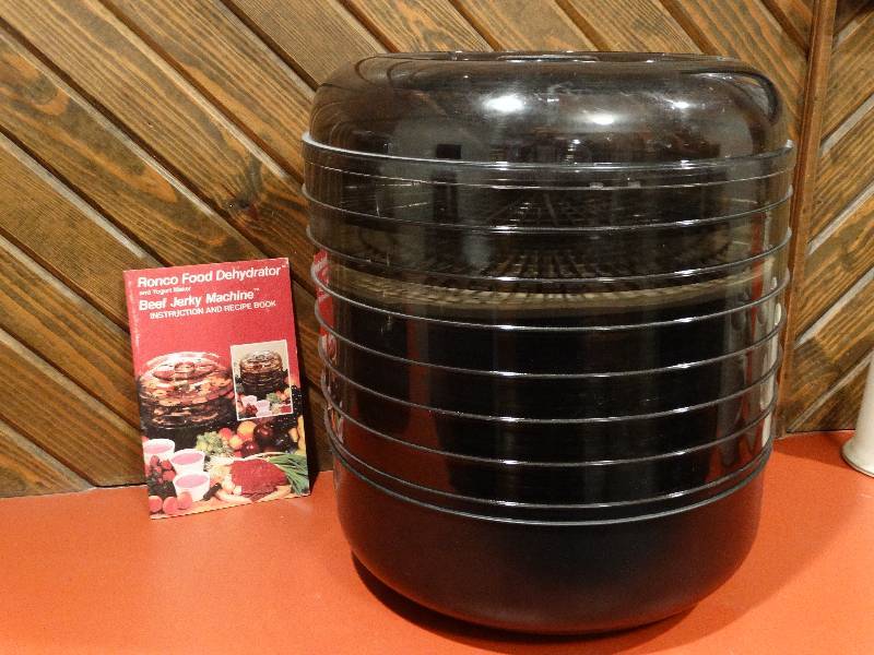 lot 381 image: Ronco food dehydrator