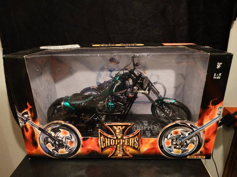 lot 413 image: West coast choppers- Penny Saved- 15 scale motorcycle.