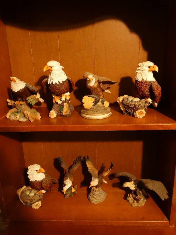 lot 426 image: Lot of various Eagle figurines