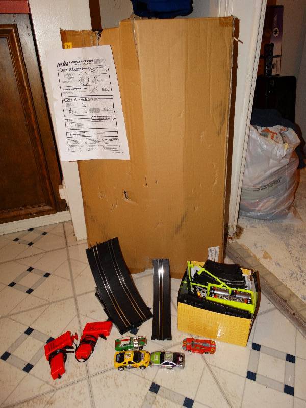 lot 435 image: Artin super racing track set