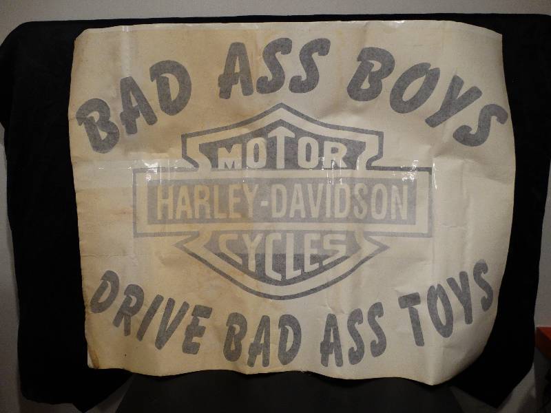lot 459 image: Harley Davidson large decal