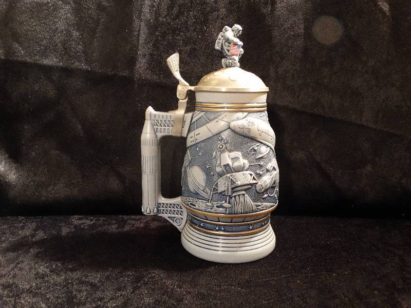 lot 480 image: Avon 1991 Conquest of Space Beer Stein
