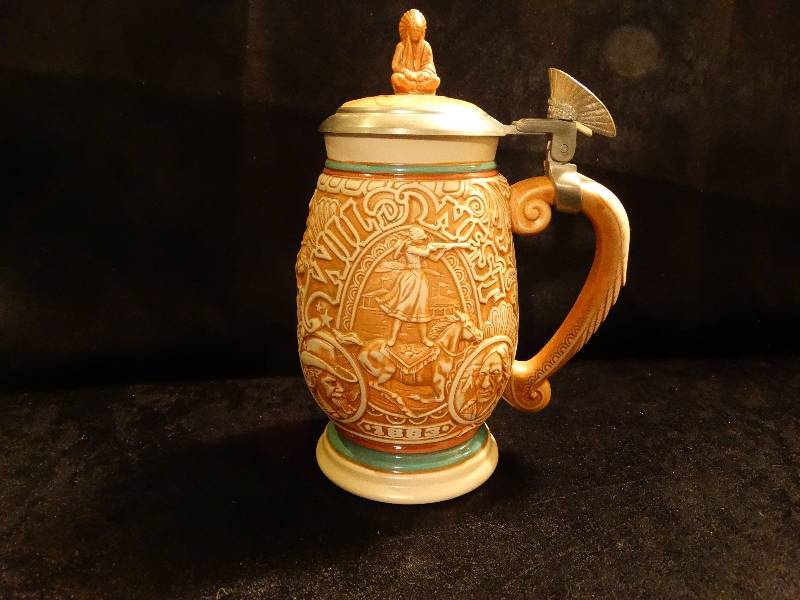lot 485 image: Avon 1993 Tribute to the Wild West Beer Stein