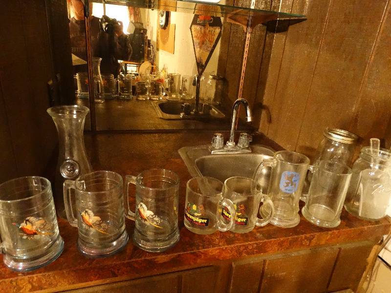 lot 508 image: Lot of Glassware