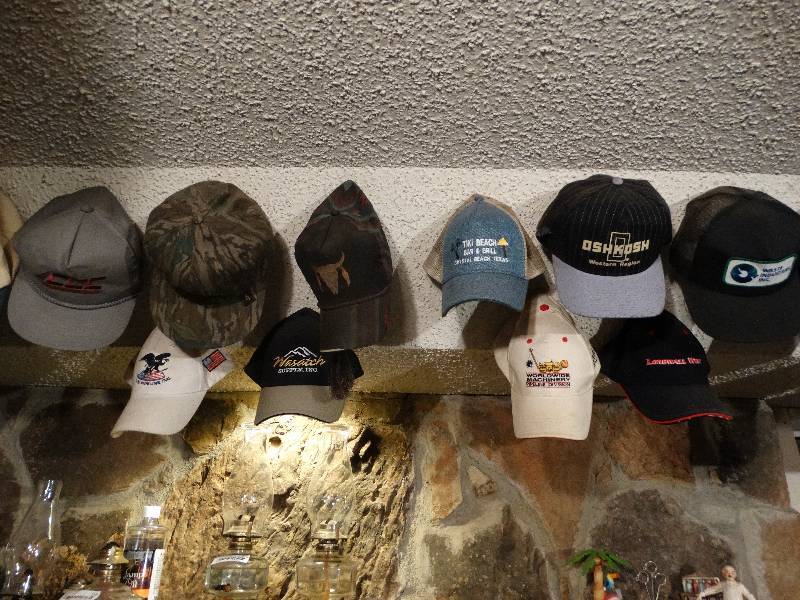 lot 523 image: Lot of HatsCaps.