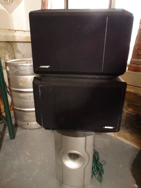 lot 535 image: Lot of 3 Speakers - work, tested.