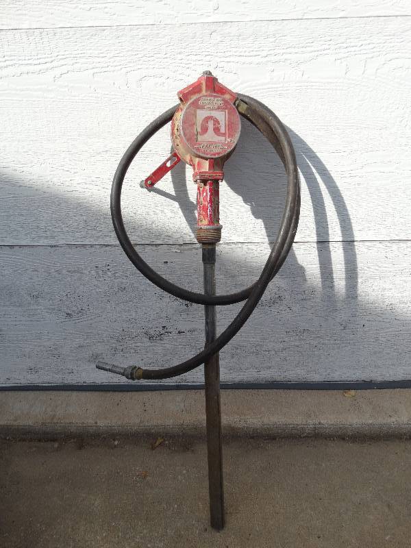 lot 706 image: Rotary Pump
