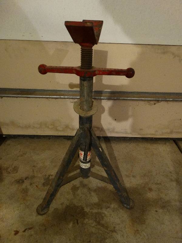 lot 763 image: B&B Jack