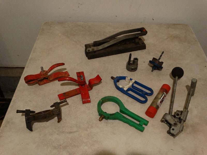 lot 811 image: Lot of Misc. tools